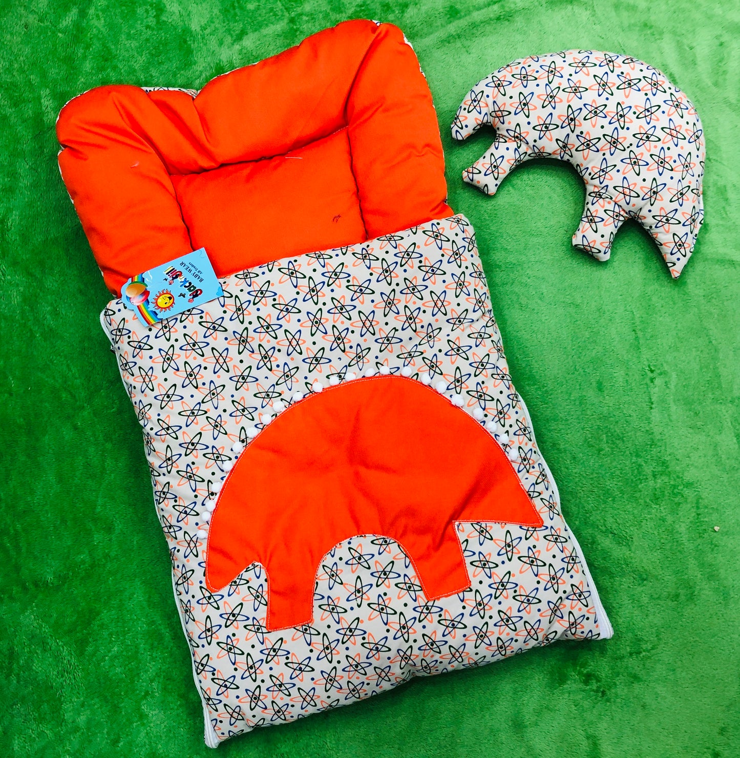 Dino Baby cotton carrynest