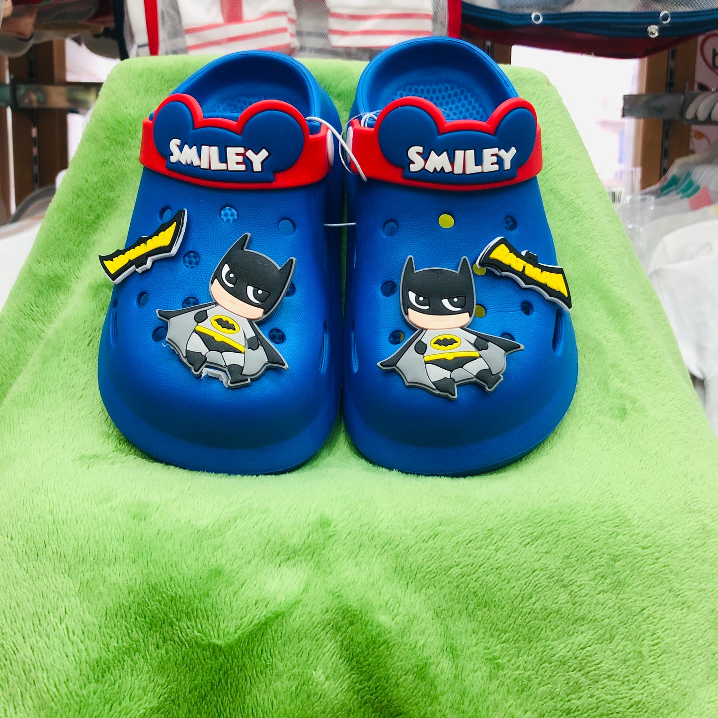 Beautiful kids slippers