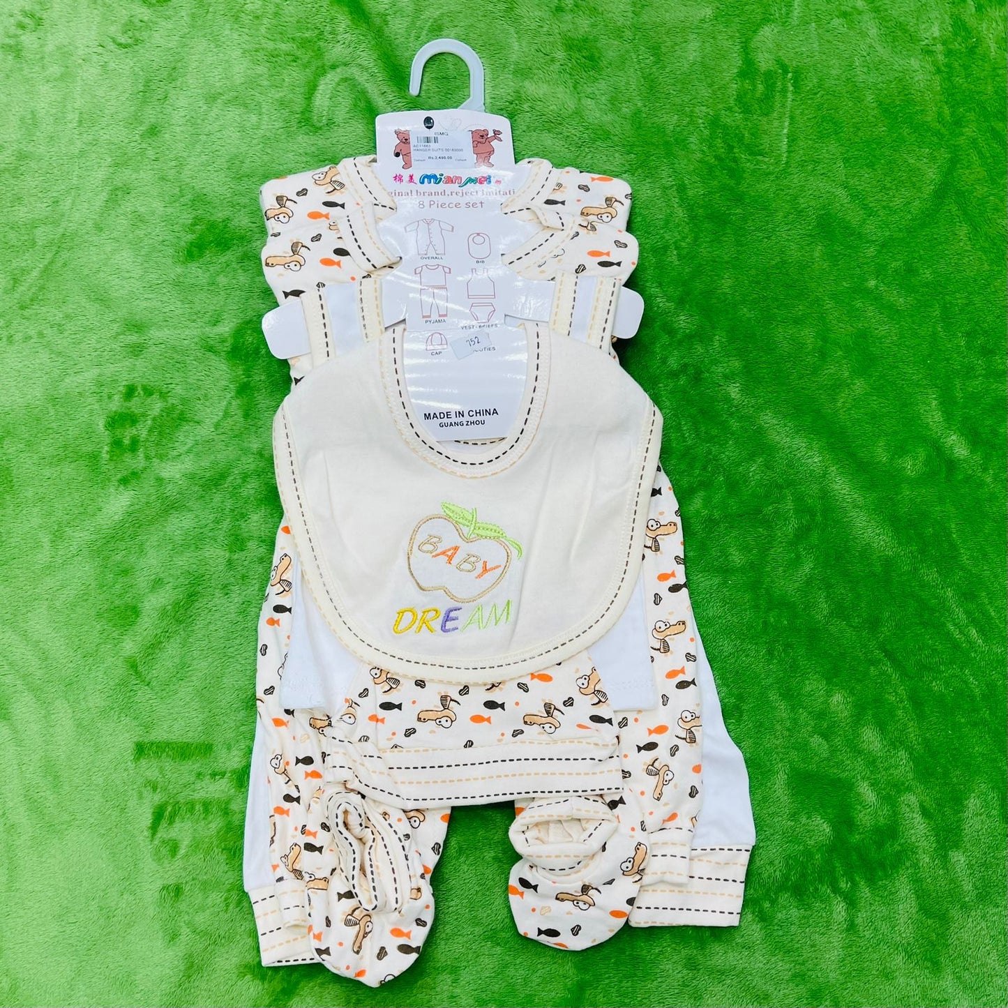 Imported Apple 8 Pieces Baby Cotton Starter Set 0-3Months