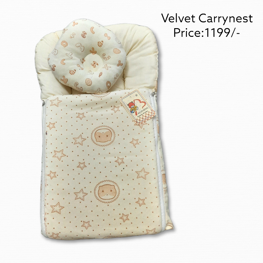 Velvet Carrynest With Pillow