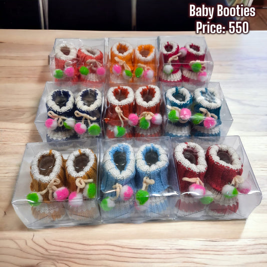 Beautiful Baby Booties 0-3month